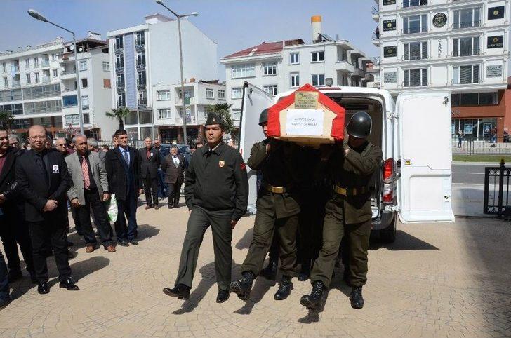 Vefat Eden Hakim Memleketine Uğurlandı G2