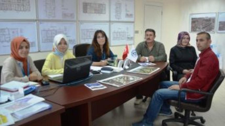 Cedit Mahallesi&rsquo;nde Kentsel D&ouml;n&uuml;ş&uuml;m İ&ccedil;in Hak Sahipleri İle G&ouml;r&uuml;şmeler S&uuml;r&uuml;yor