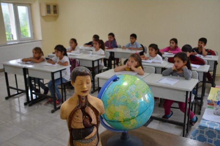 Japonya Büyükelçiliği Köy Okulunu Yeniledi G3