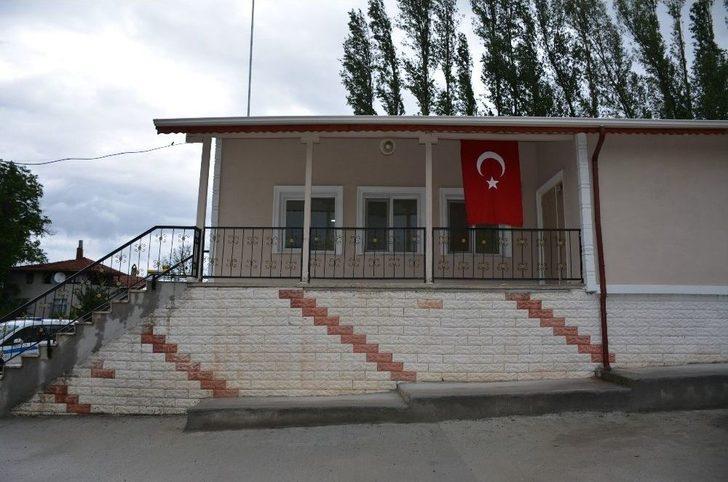 Japonya Büyükelçiliği Köy Okulunu Yeniledi G4