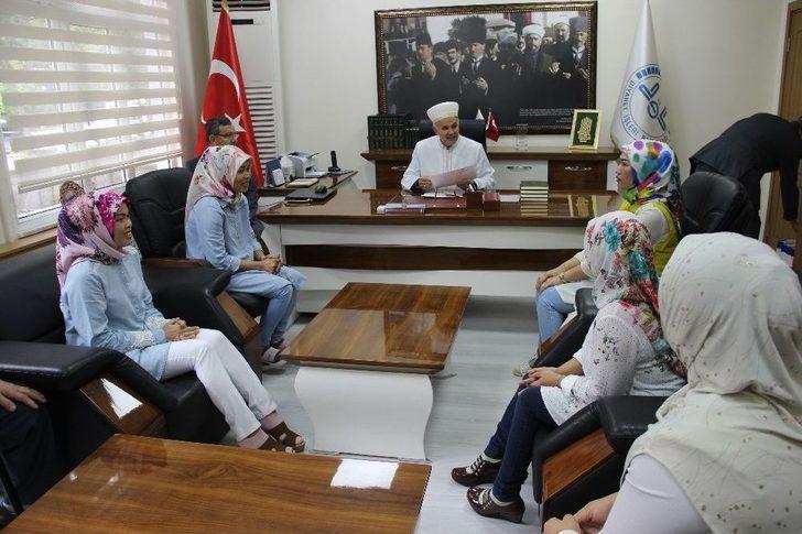 Taylandlı Kadınlar Müslüman Oldu G3