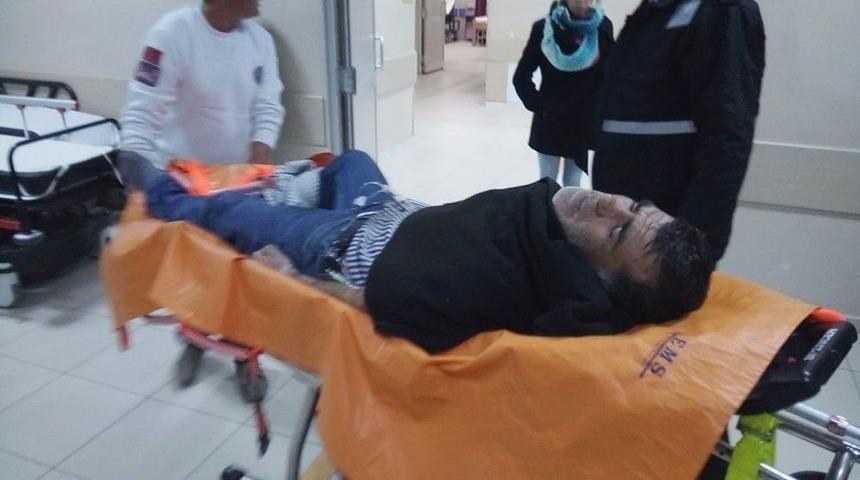 Eşini Vurmakla Tehdit Etti, Kendini Vurdu