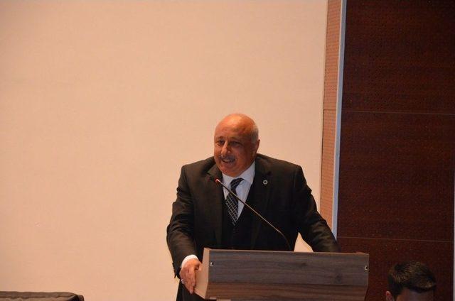 Rekt&ouml;r Durmuş, &lsquo;kamp&uuml;sten Kardeşliğe Bakış&rsquo; Paneline Katıldı 1