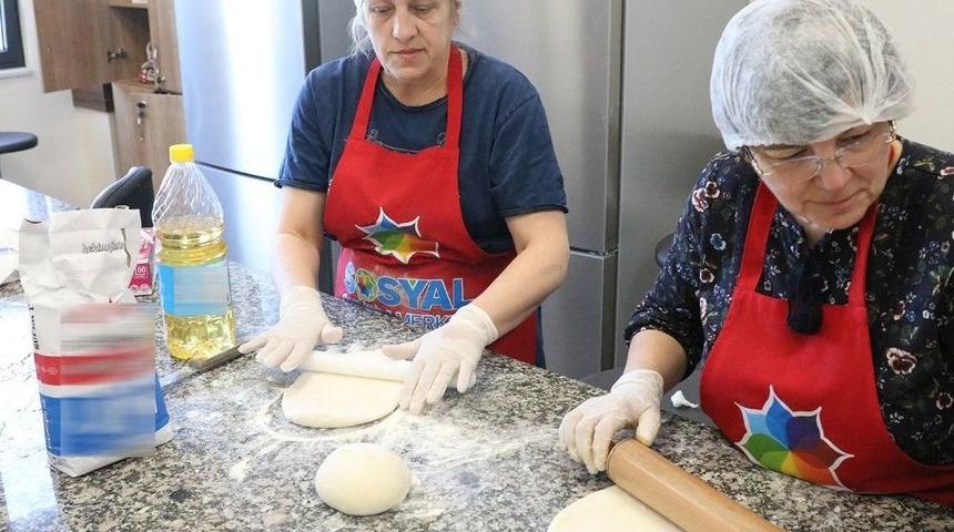 Samek&rsquo;lerde Eğitimler Farklı Branşlarla Devam Ediyor