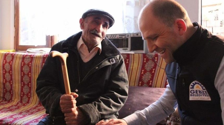 Gebze Belediyesi Ekiplerinin Ev Ziyaretleri Devam Ediyor