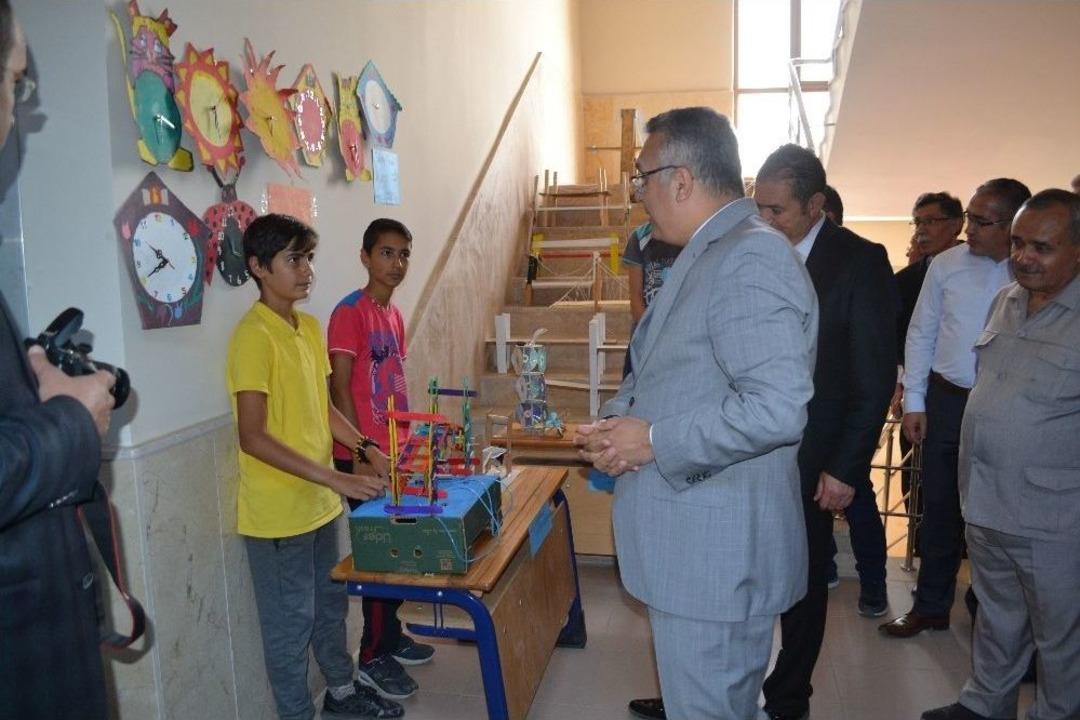 Şuhut&rsquo;ta Tubitak Fuarına Yoğun İlgi