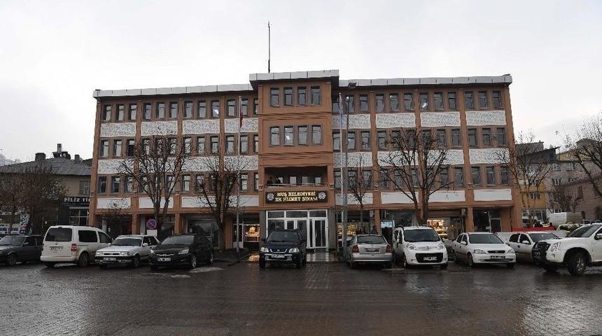 Muş Belediyesi Ek Hizmet Binasının Onarımı Tamamlandı