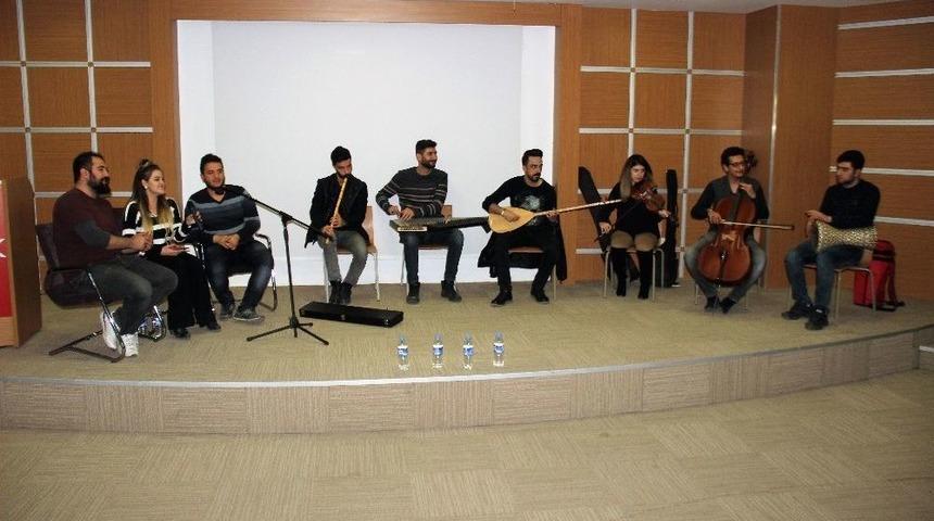 Kanser Hastalarına Moral Konseri