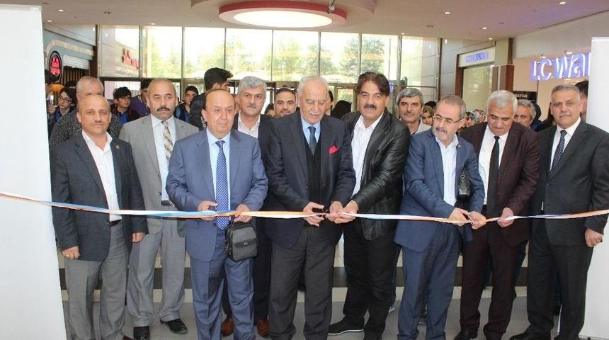 Yeni Hamle Lisesinden Yıl Sonu Sergisi