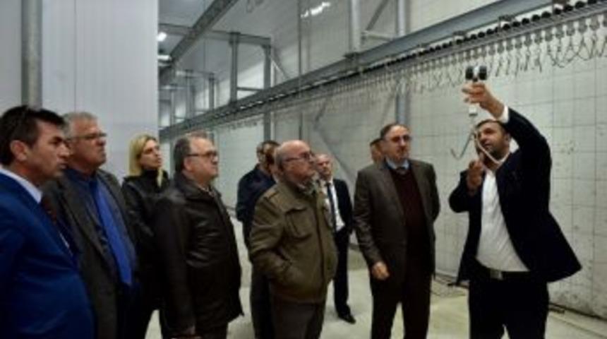 Mustafakemalpaşa&rsquo;ya Modern Et Entegre Tesisi