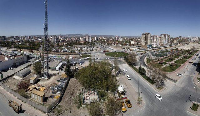 Tuna Caddesi Katlı Kavşağı Hizmete Açıldı