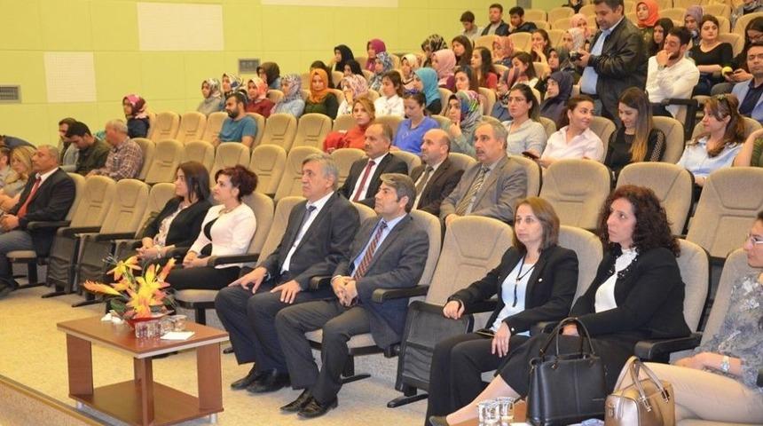 Hemşirelikte Kendini Geliştirmenin &Ouml;nemi Konferansı