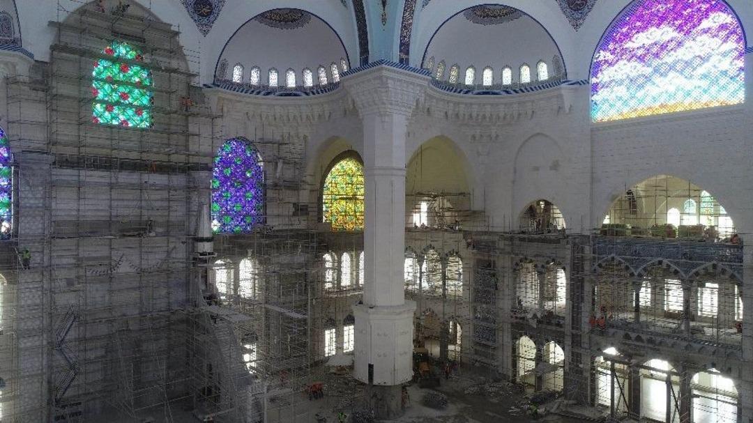 &Ccedil;amlıca Camii&rsquo;nin A&ccedil;ılışı Ertelendi