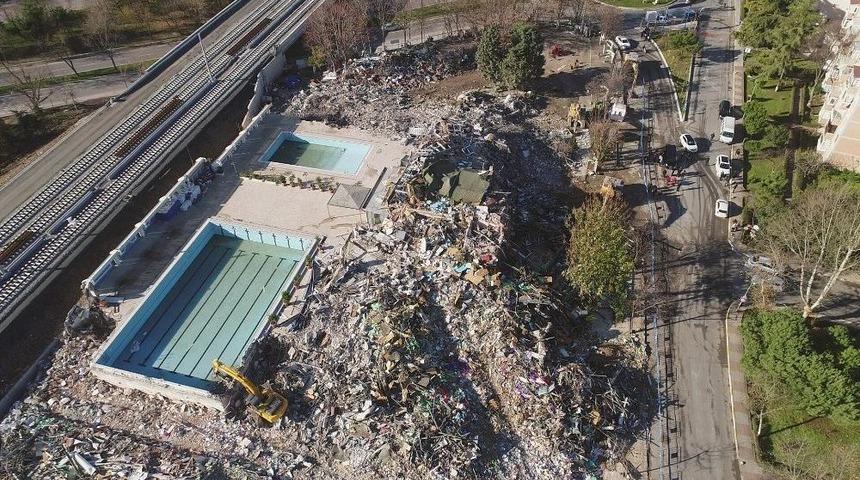 (&ouml;zel) Bakırk&ouml;y&rsquo;deki Olaylı Yıkım Alanı Havadan G&ouml;r&uuml;nt&uuml;lendi