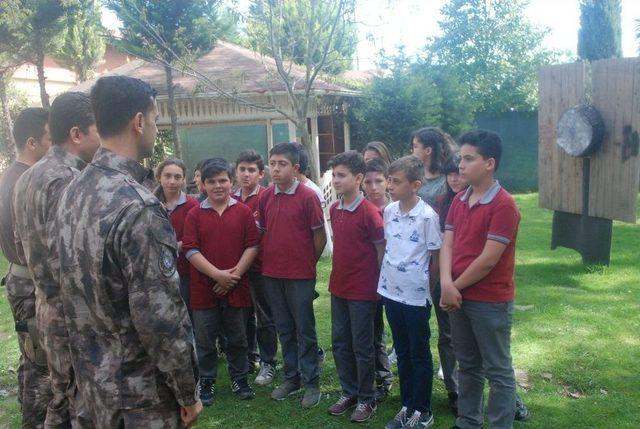 Sakarya’da Öğrencilerden Emniyet Ziyareti 1