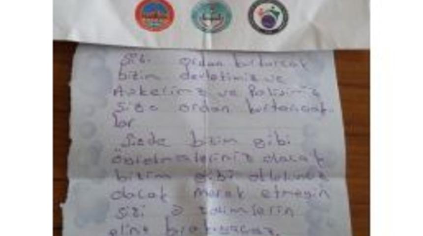 &Ouml;ğrencinin "askerimiz, Polisimiz Sizi Kurtaracak" Notu Duygulandırdı