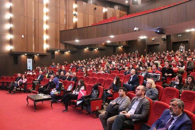 T&uuml;bitak Pop&uuml;ler Bilim Dergileri Yazarları Trabzon&rsquo;da Bilim Meraklılarıyla Buluştu 1