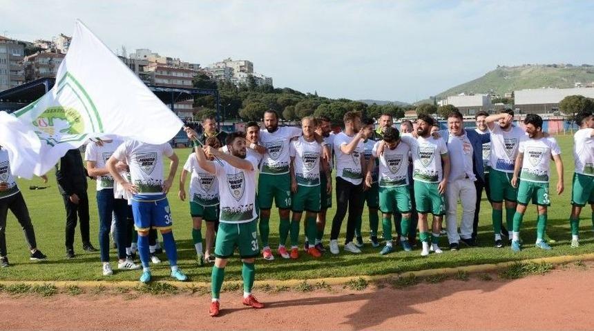 Şampiyon Taraftarlarıyla Buluşacak