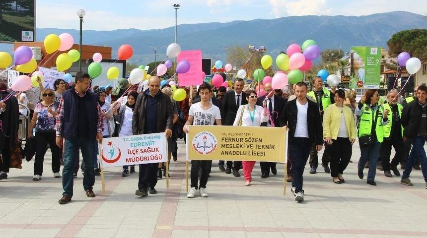 Kanser Haftası Nedeniyle Etkinlikler D&uuml;zenlendi