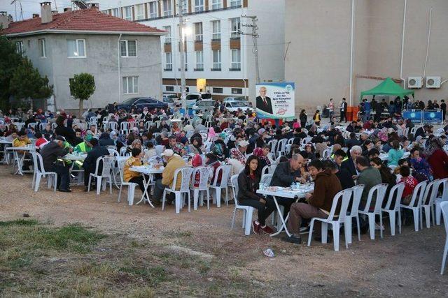 Odunpazarı Belediyesi Mahalle İftarlarını Sürdürüyor