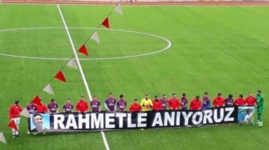Sandıklıspor&rsquo;dan, Başkan Baş&ccedil;ift&ccedil;i&rsquo;ye B&uuml;y&uuml;k Vefa