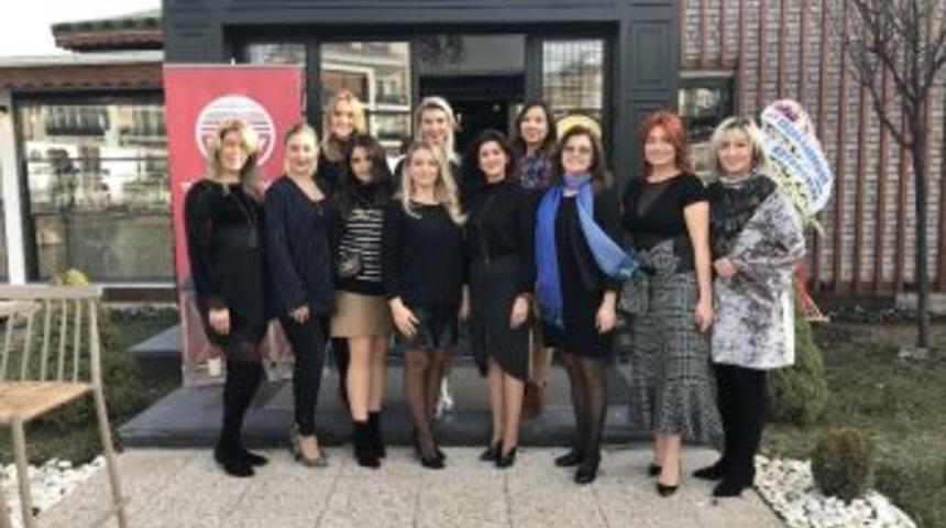 T&uuml;rk Eğitim Vakfı Eskişehir Şubesi&rsquo;nden &Ouml;ğrencilere Bursu Desteği