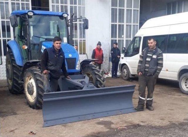 Köy Yolları Traktörle Açılacak 1