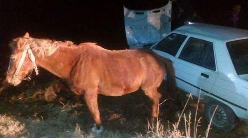 Ata &Ccedil;arpan Otomobil Takla Attı