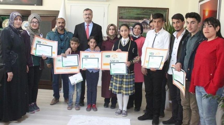 ’bağımlılık’ Konulu Yarışmanın İl Sonuçları Açıklandı, 6 Eser Van’ı Türkiye Finalinde Temsil Edecek