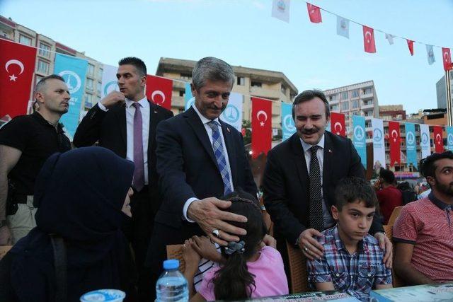 Şahinbey Belediyesi’nden Kardeşlik Köprüsü