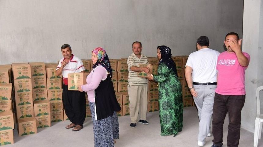 Osmaniye Belediyesi&rsquo;nden Vatandaşa Gıda Yardımı