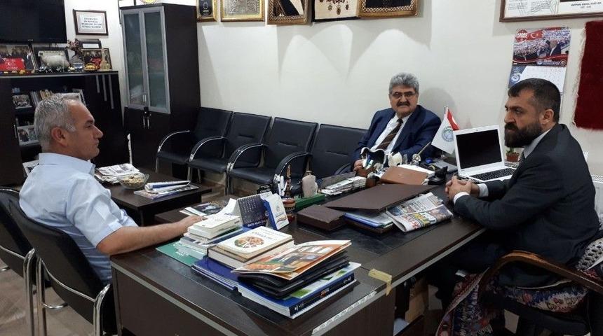 Akın&rsquo;dan &Uuml;retim Ve İhracat Vurgusu