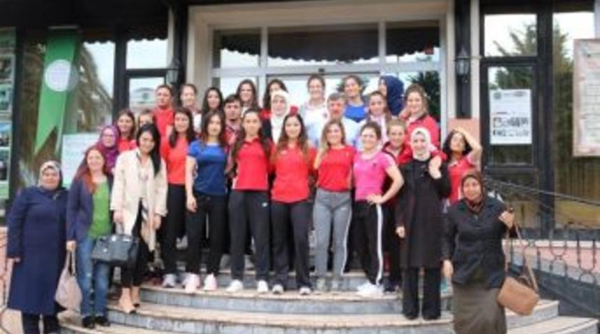 Millilerin Yalova Kampı Sona Erdi