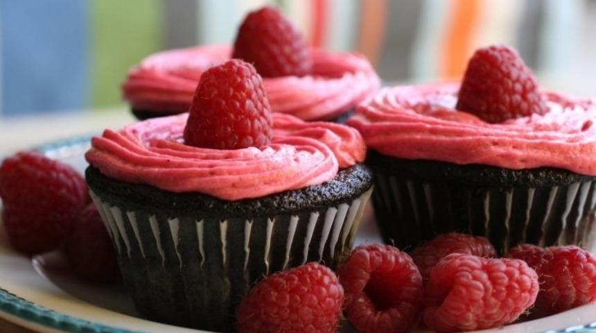 Tatlı Yemeyle İlgili Su&ccedil;lu Hissetmeye Son!!!