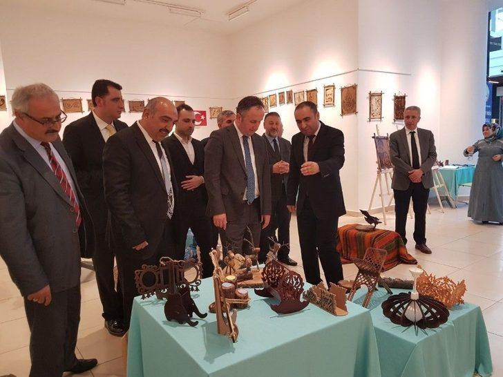 Okuldan "ahşap Ürünleri Sergisi" G5