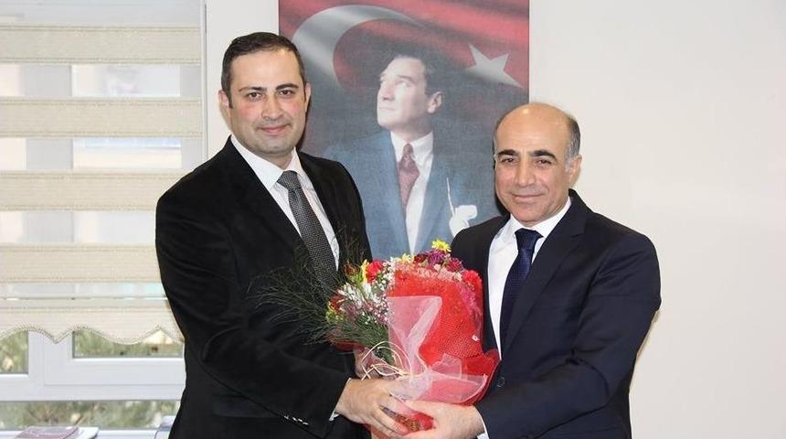 Erzincan Sağlık M&uuml;d&uuml;rl&uuml;ğ&uuml;nde Devir Teslim T&ouml;reni