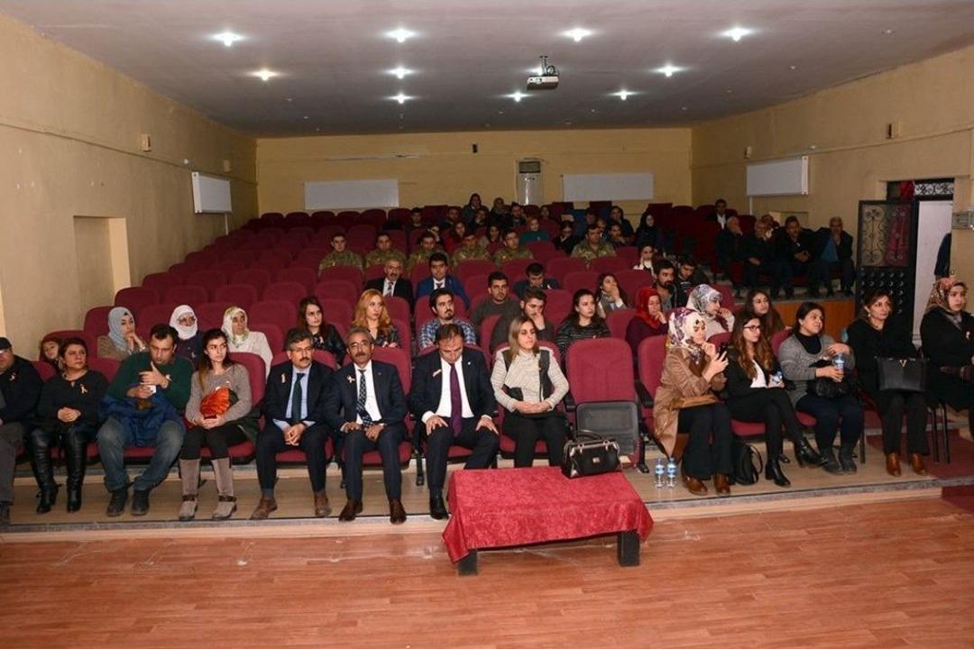 &Ccedil;atak&rsquo;ta Kadına Y&ouml;nelik Şiddetle M&uuml;cadele Semineri D&uuml;zenlendi