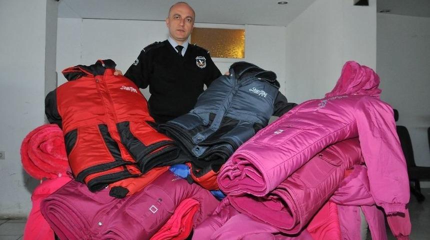 Samsun Tso&rsquo;dan &Ouml;ğrencilere Giysi Yardımı