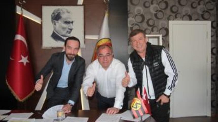Tanju Çolak İle Eskişehirspor Anlaştı