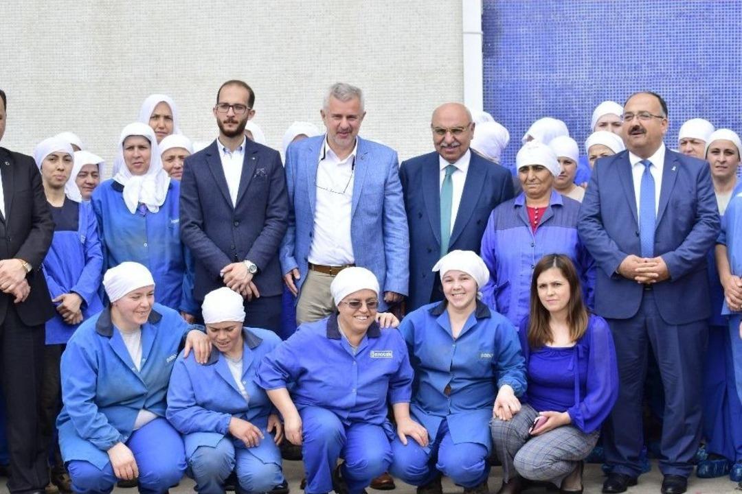 Aday Yediyıldız&rsquo;ın Ziyaretleri S&uuml;r&uuml;yor