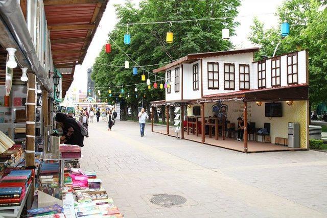 Büyükşehir’e Ulaşmak Bu Stantla Çok Kolay