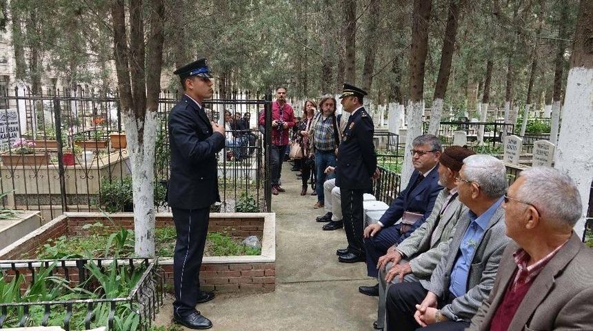 Kuşadası&rsquo;nda Polisi Şehitleri Unutulmadı