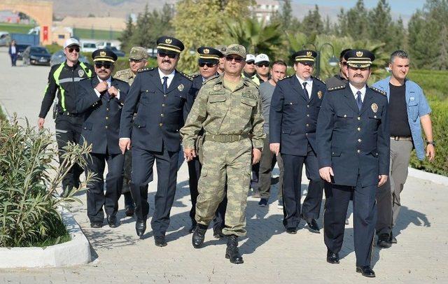 Türk Polis Teşkilatı Mardin’de Şehitlerini Andı