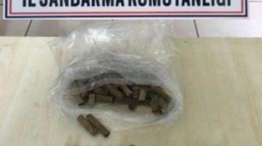 Montun Astarı Arasında 75 Bin Tl&rsquo;lik Uyuşturucu Yakalandı