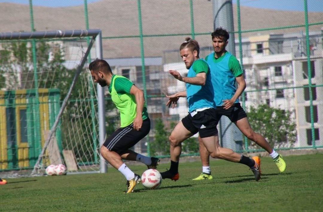 Şanlıurfaspor Hacettepe Ma&ccedil;ı Hazırlıklarını S&uuml;rd&uuml;r&uuml;yor