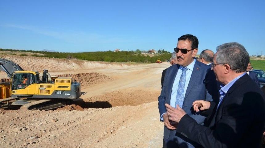 Bakan T&uuml;fenkci, Kuzey &Ccedil;evreyolu &Ccedil;alışmalarını İnceledi