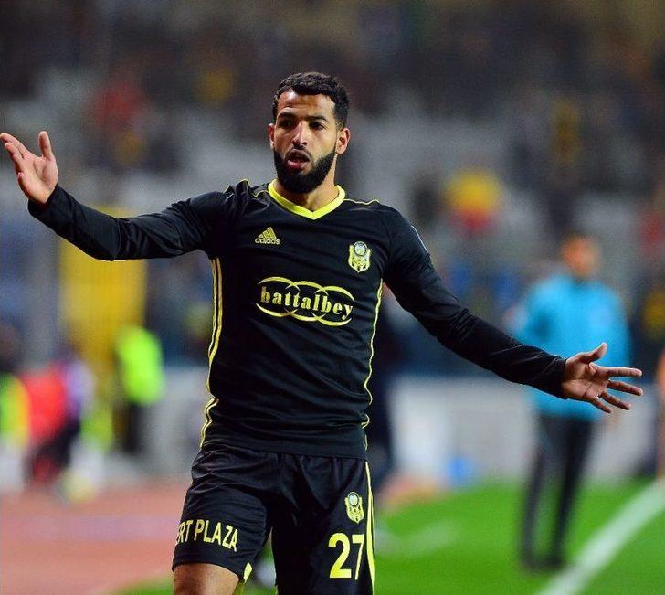 Spor Toto Süper Lig: Medipol Başakşehir: 1 - Evkur Yeni Malatyaspor: (ilk Yarı) G4