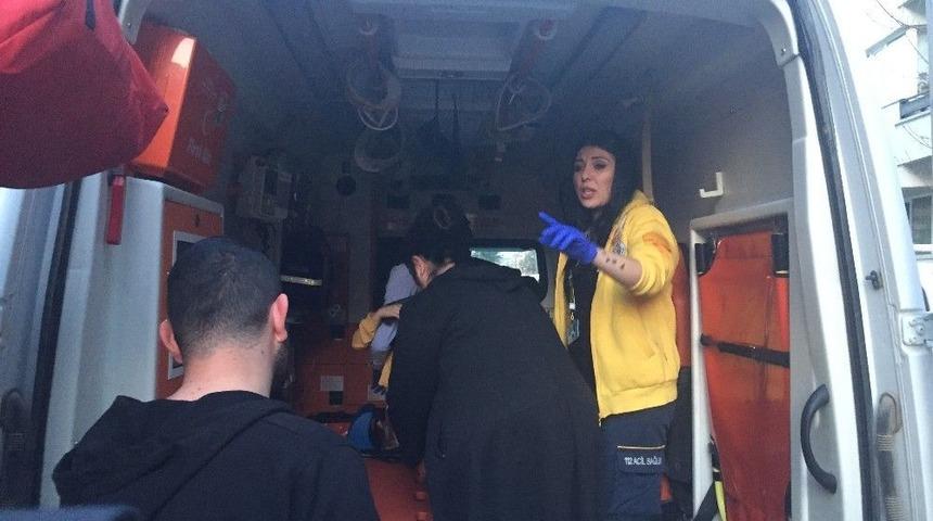 Evin Camından Düşen Çocuğu İş Yerinin Tentesi Kurtardı