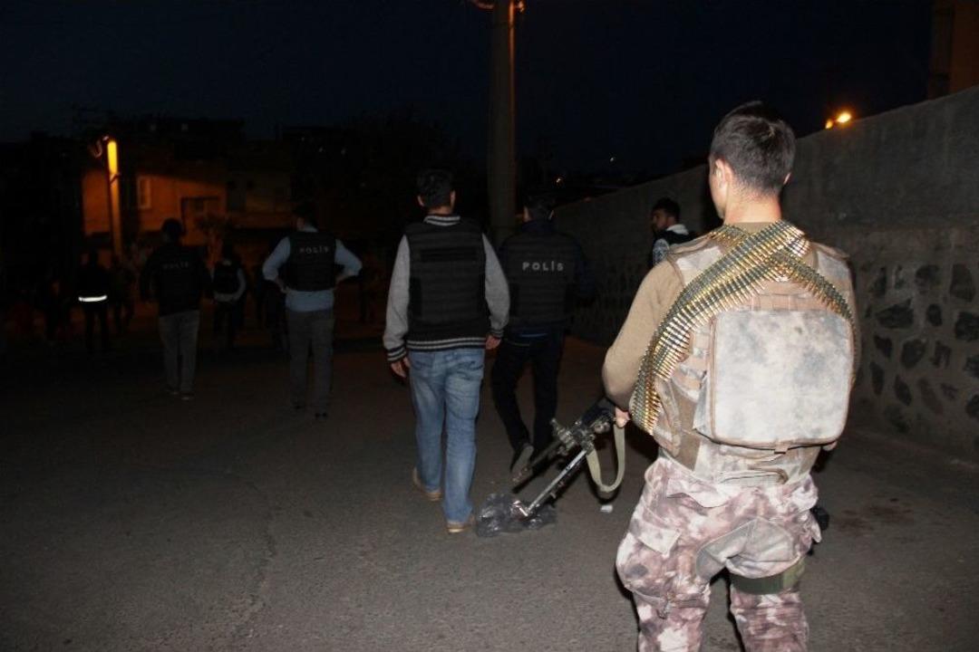 Diyarbakır&rsquo;da Dev Asayiş Uygulaması