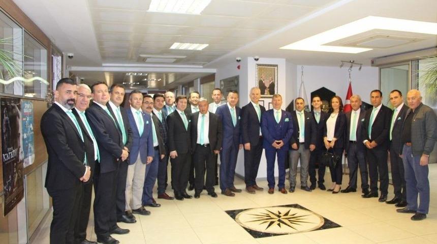 Menemen Ticaret Odası Menemen Ziyaretlerini S&uuml;rd&uuml;r&uuml;yor